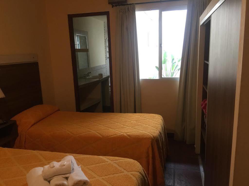 Hotel Iconico Jujuy Centro Desayuno Incluido サンサルバドールデフフイ エクステリア 写真